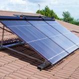 School solar hot water installation